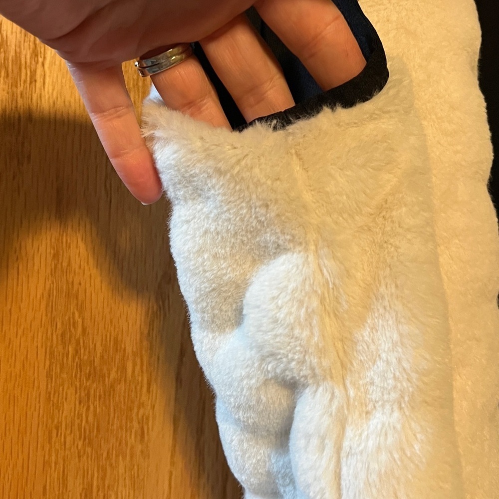 Lucy Cream Fleece Outerwear - Picture 5 of 11